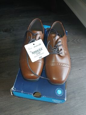Stafford Tan Boys' Dress Lace-Up Oxfords